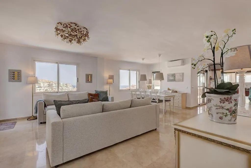 Spacious Penthouse With Spectacular Sea Views! Benalmadena Apartment