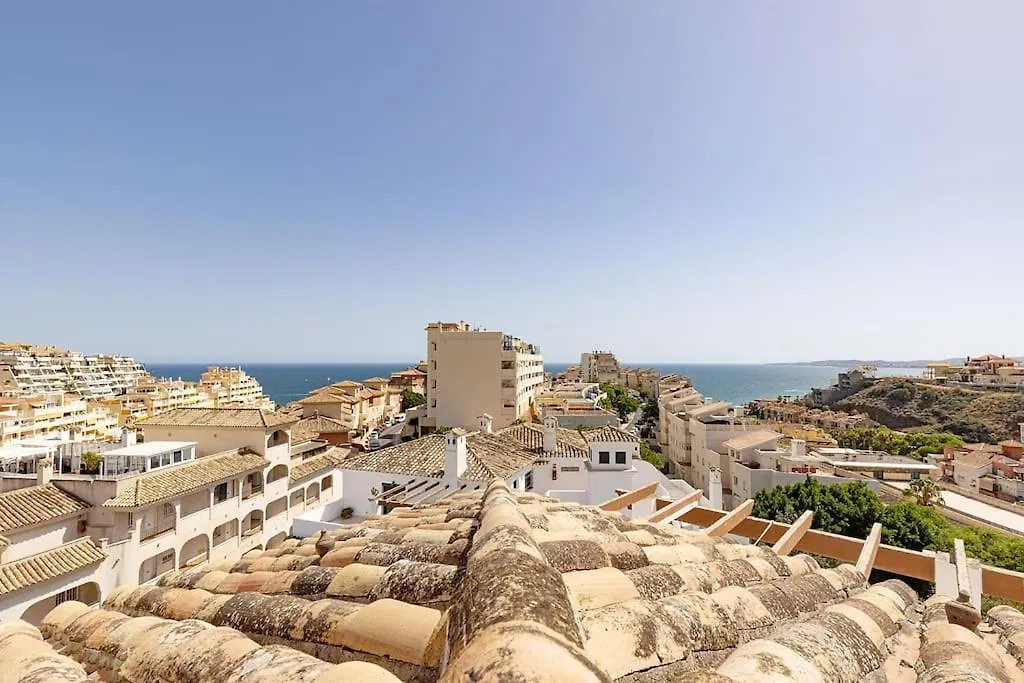 בנאלמדנה Spacious Penthouse With Spectacular Sea Views!